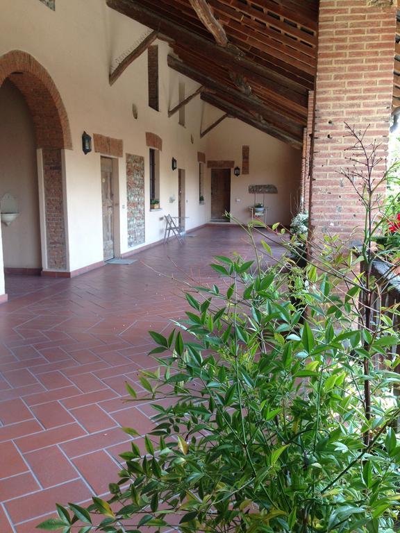 Burago di Molgora Agriturismo Cascina Magana מראה חיצוני תמונה