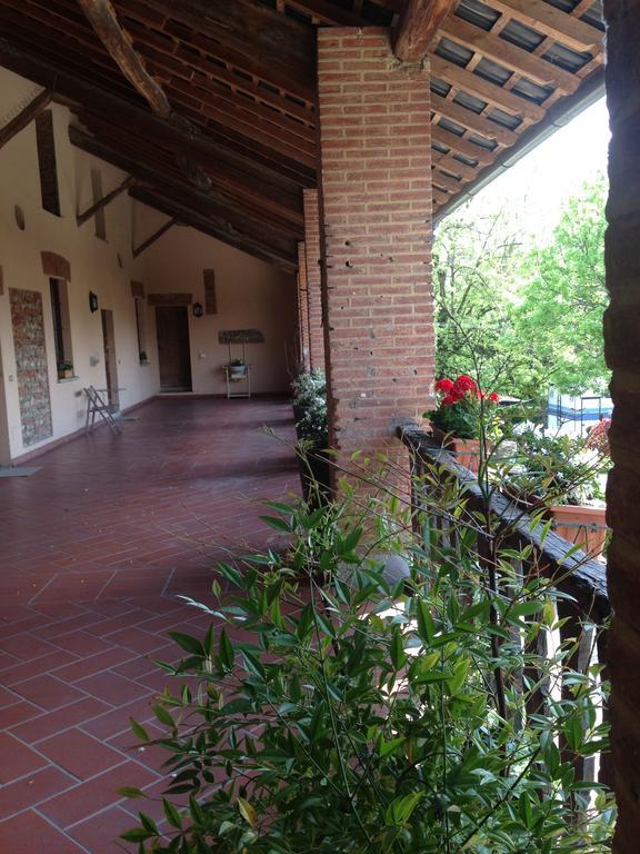 Burago di Molgora Agriturismo Cascina Magana מראה חיצוני תמונה