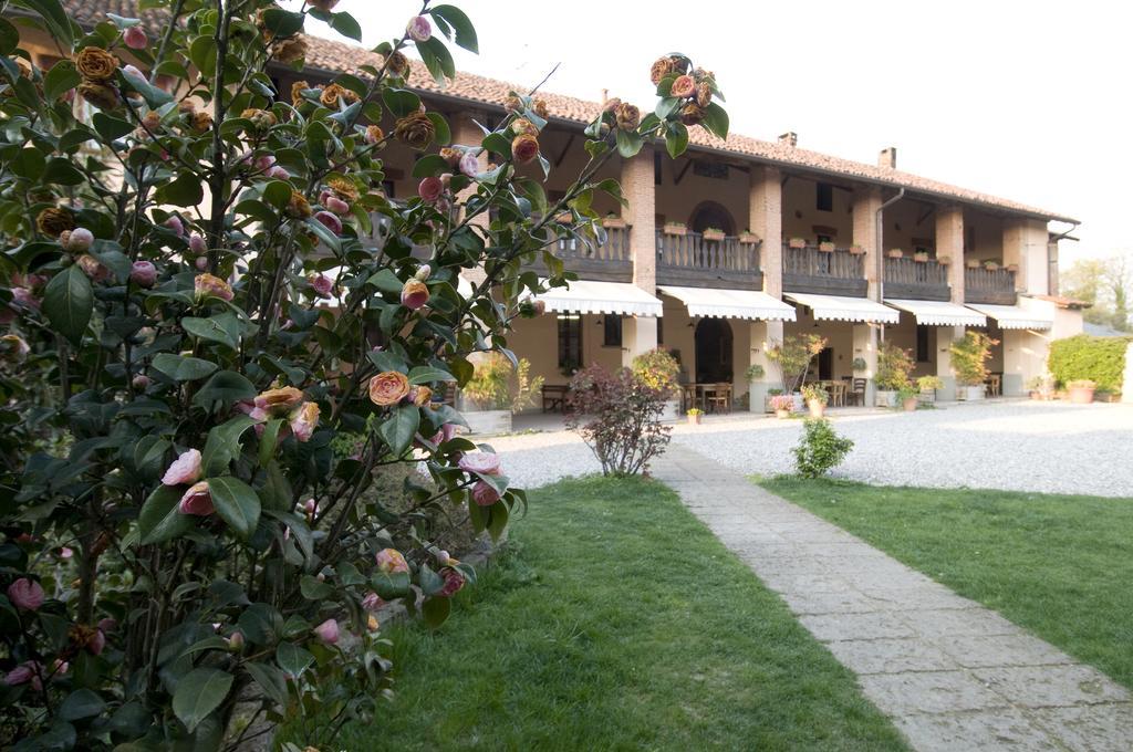 Burago di Molgora Agriturismo Cascina Magana מראה חיצוני תמונה