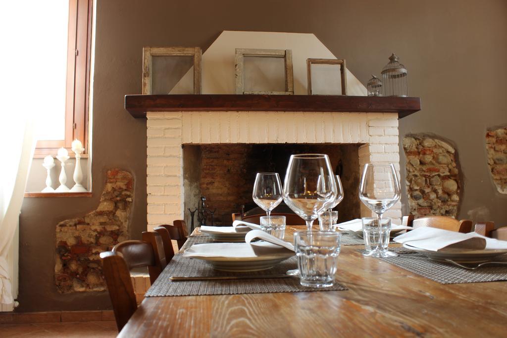 Burago di Molgora Agriturismo Cascina Magana מראה חיצוני תמונה