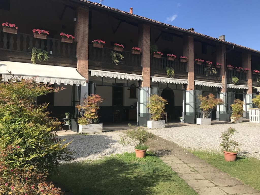 Burago di Molgora Agriturismo Cascina Magana מראה חיצוני תמונה